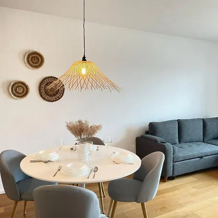Amao-stays I 60qm Penthouse I King-size Boxspringbett I Seeblick I Europapark Apartamento *